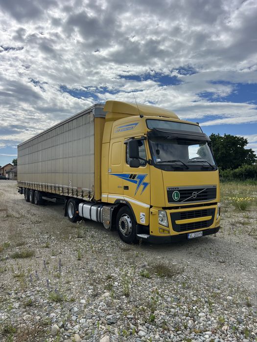 Vand Volvo eev sau schimb cu panouri sandwich