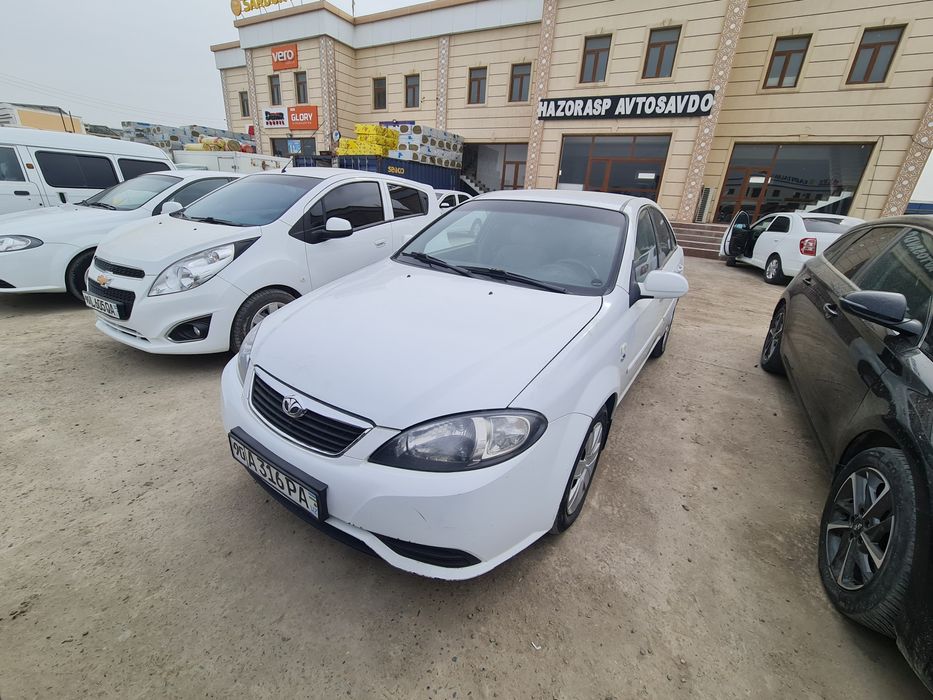 Lasetti 2009 yil jentra qilingan