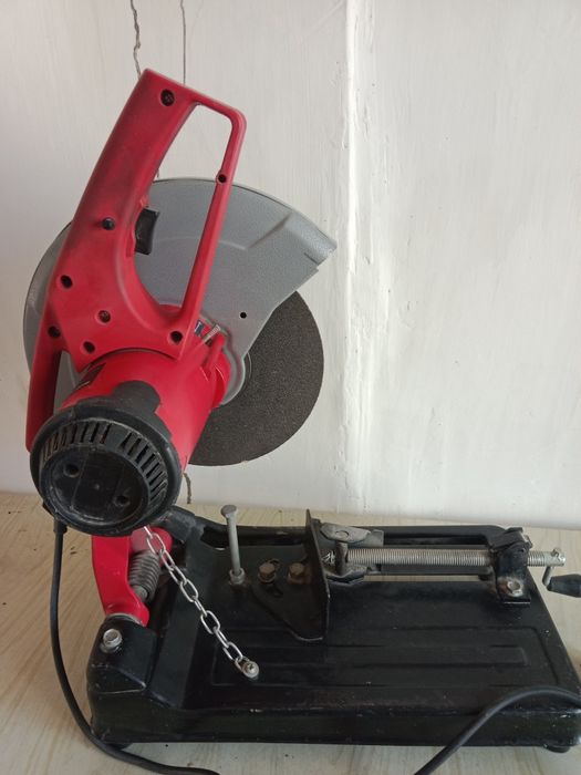 Торцовочный пила