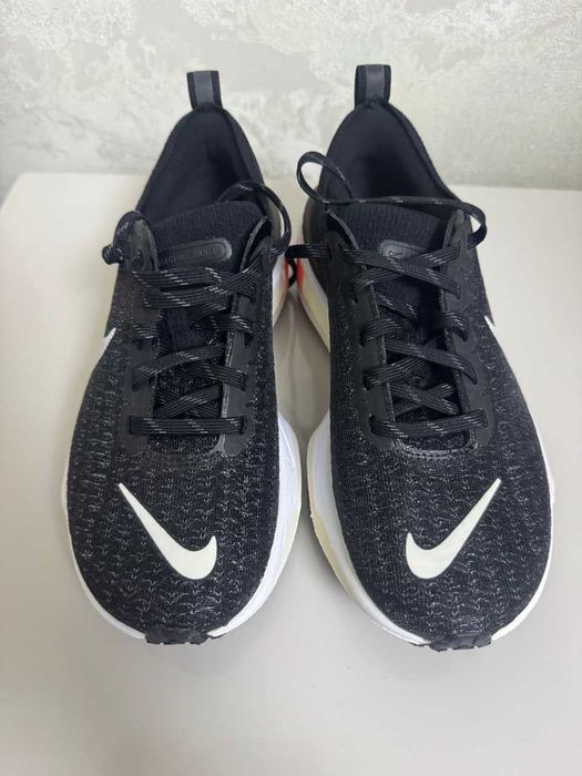 Женские беговые кроссовки Nike Invincible Run 3 Women