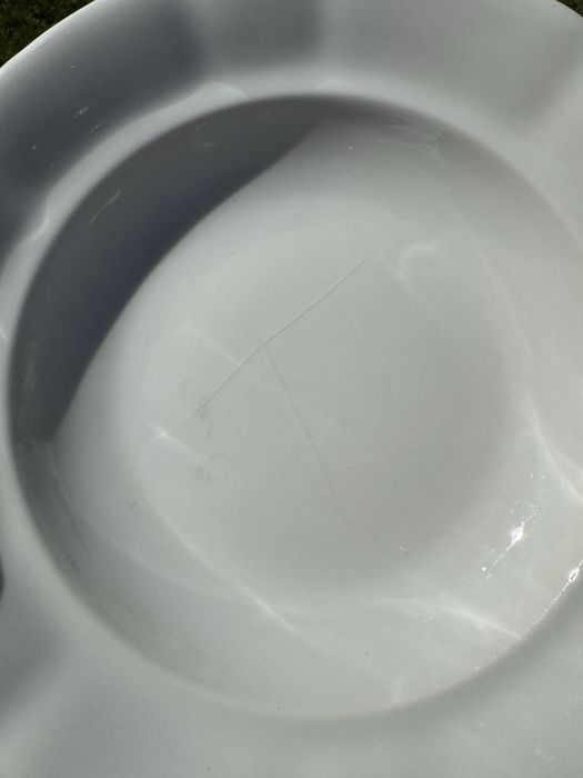 Чинии - общо 42 броя