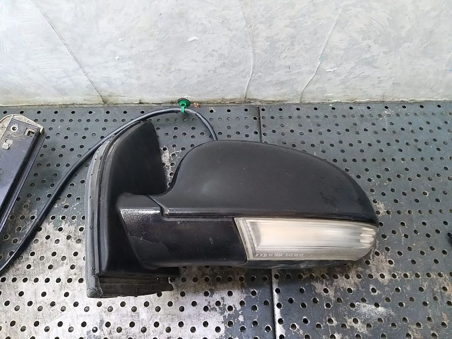 Oglinda electrica stanga vw golf 5 1k 425201