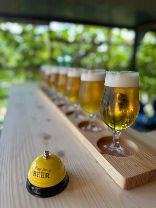 Inchiriez Draft Bar