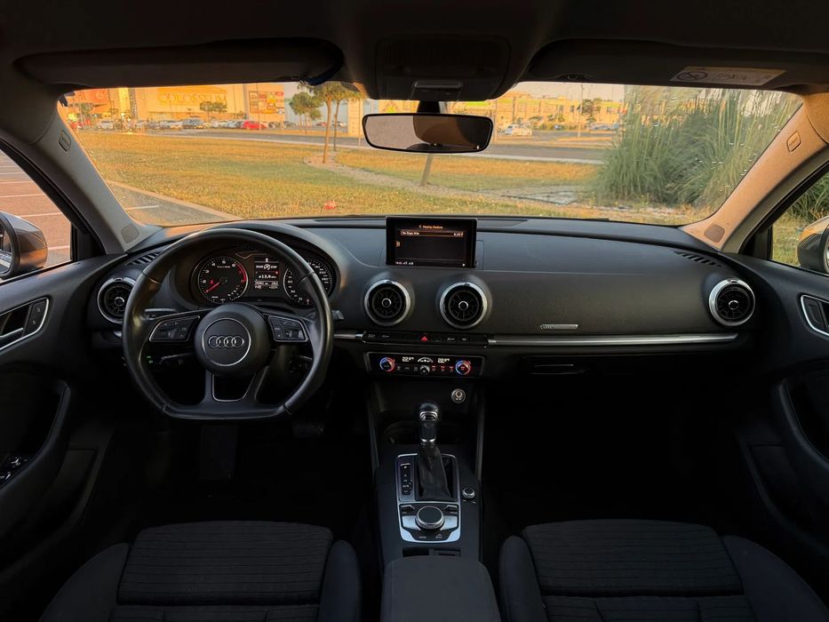 AUDI A3 Sportback 2018 — imagine 4