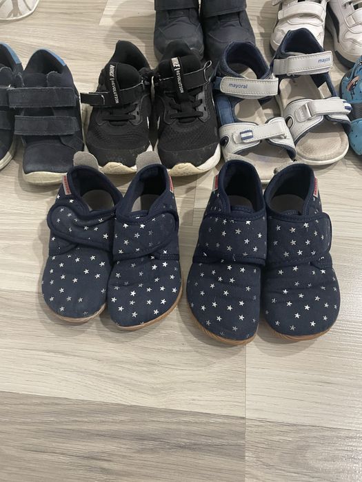 Детски пантофи два чифта