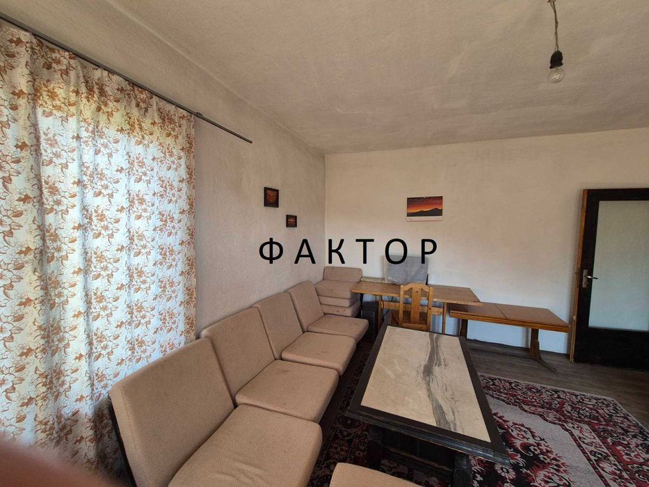 Продава се Етаж от къща в Стамболийски - 135 кв.м за 444 €/кв.м - Снимка #2