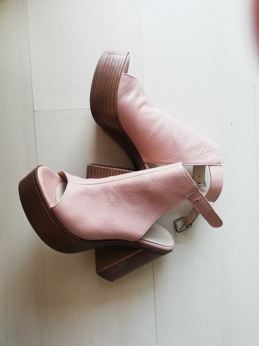 Дамски сандали на платформа (размер 38). Естествена кожа.