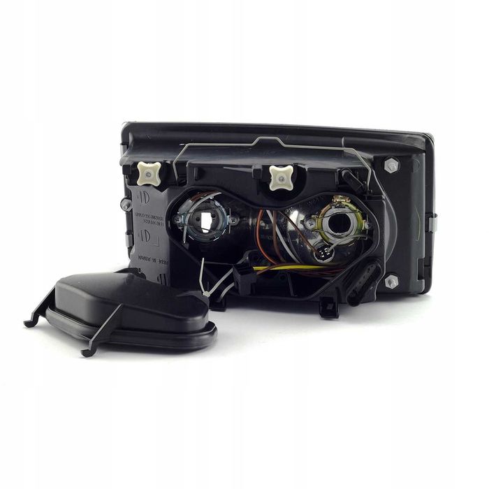 Фарове Фар за IVECO DAILY 1999 - 2006 / Ивеко Дейли