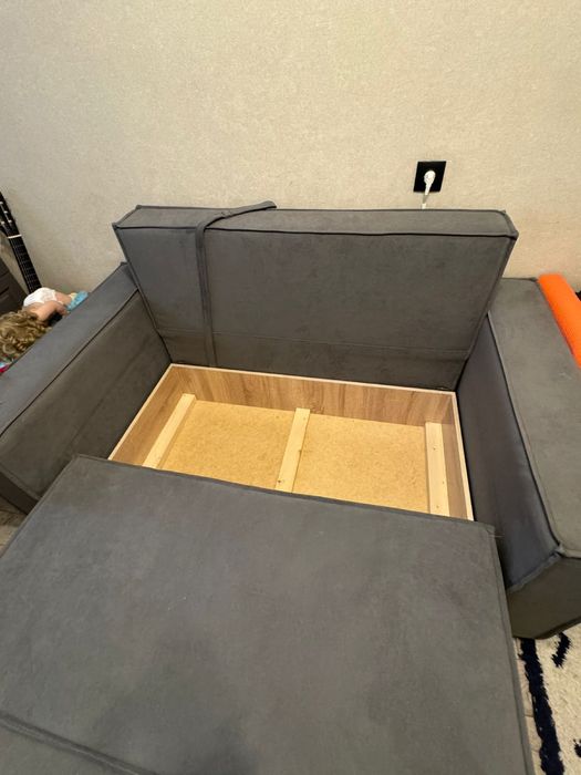 Продам диван за 60000 тысяча