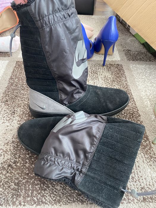 Дамски боти Nike