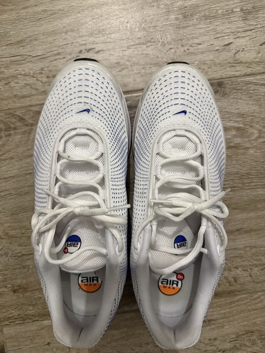 adidasi air max dn