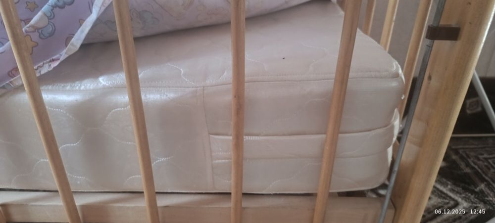 Продам детскую кроватку
