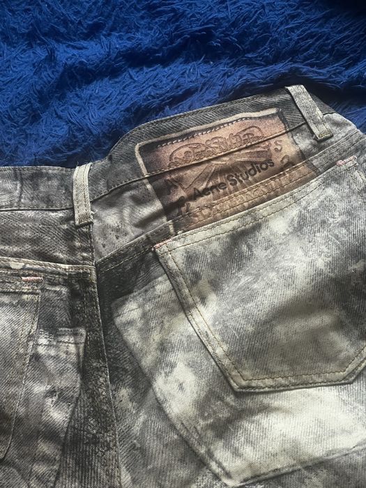 Джинсы Acne Studios
