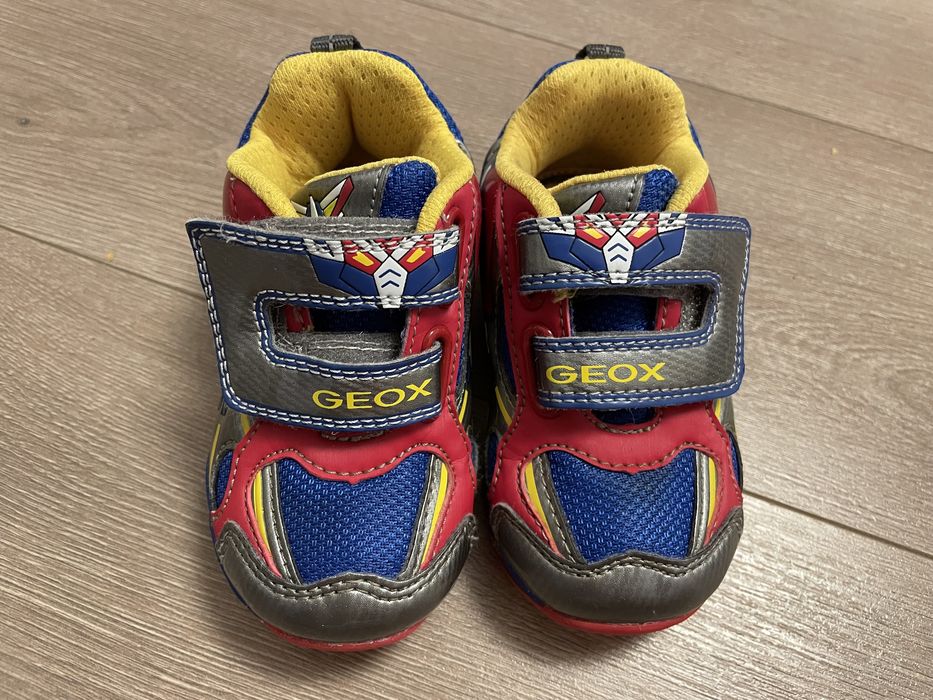 Adidasi Geox marimea 21