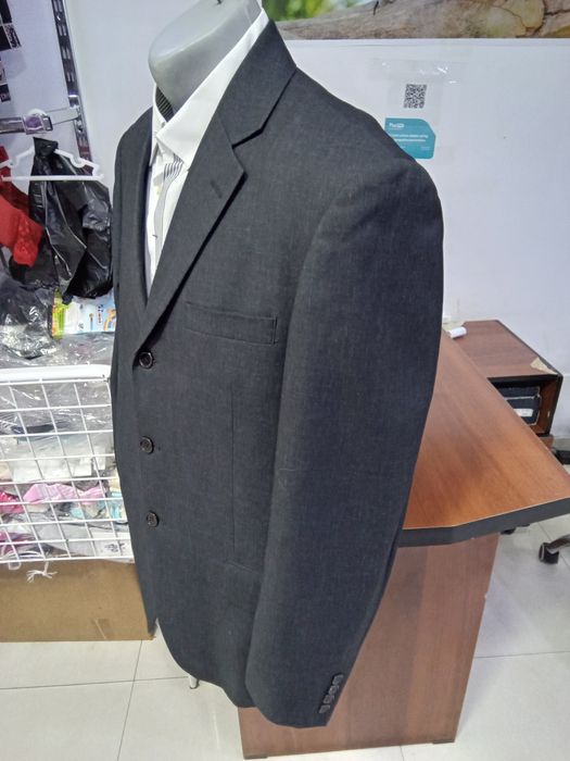 Продаю костюм пиджак + брюки. Осень-весна. Б. У.