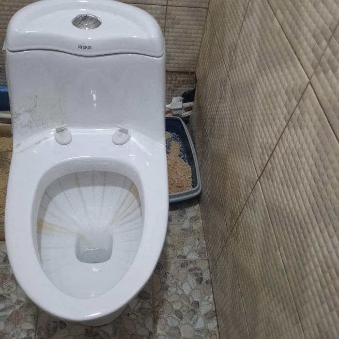 Унитаз бу продам