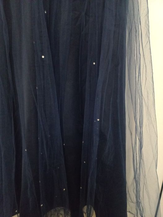 нарядное платье для изящной девочки или девушки