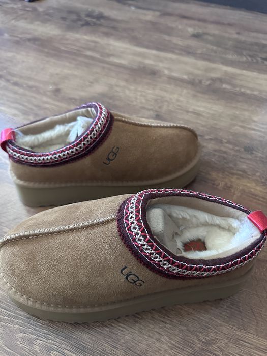Cizme UGG tazz