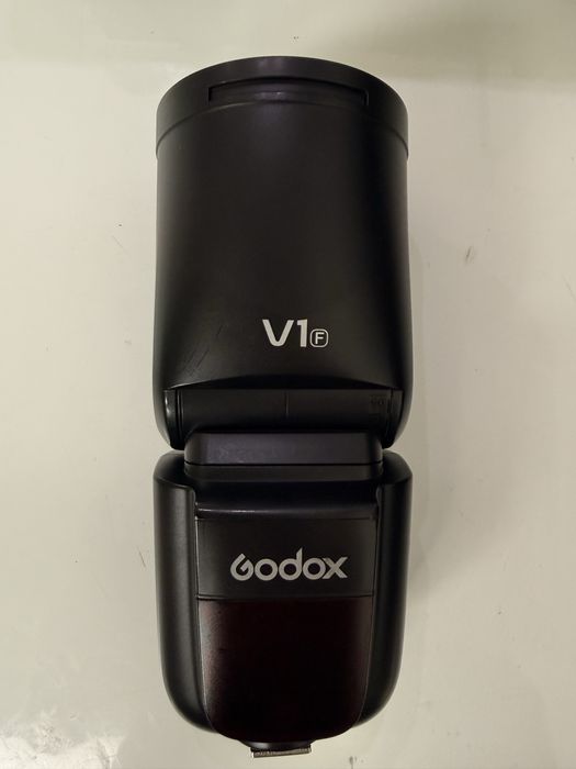 Godox V1 Blit TTL cu Cap Rotund pentru Fujifilm