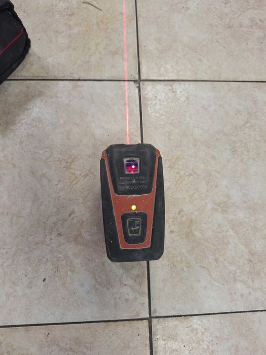 Лазерен Нивелир Hilti PMC 46