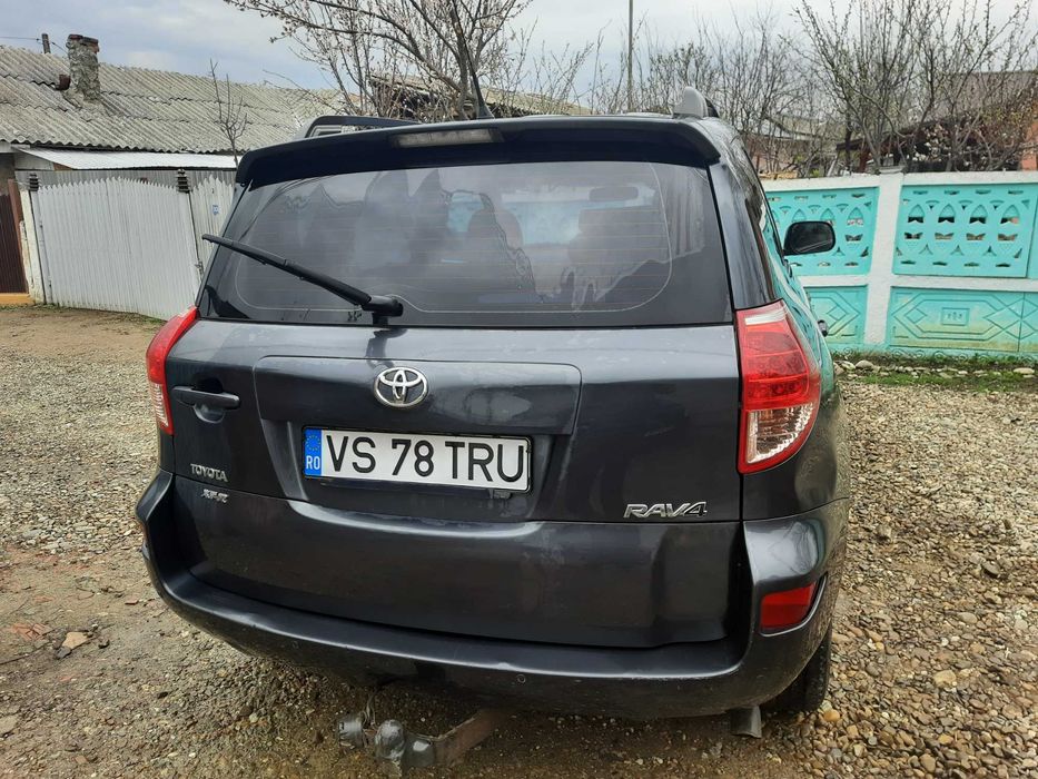 vand toyota rav4 2,2