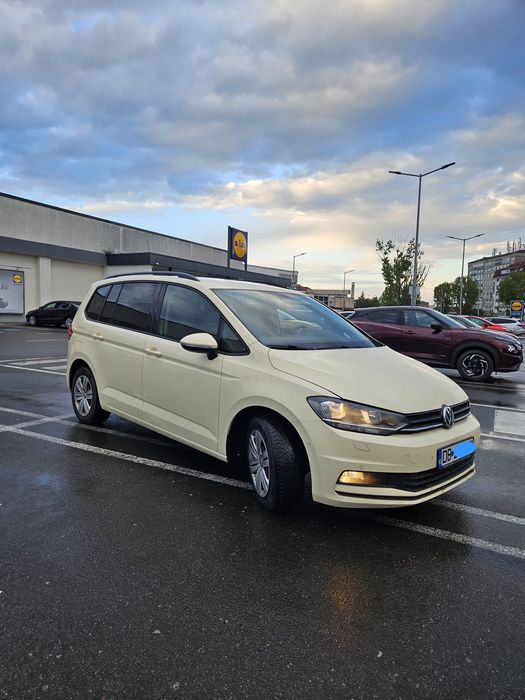 VOLKSWAGEN Touran 2017 — imagine 3