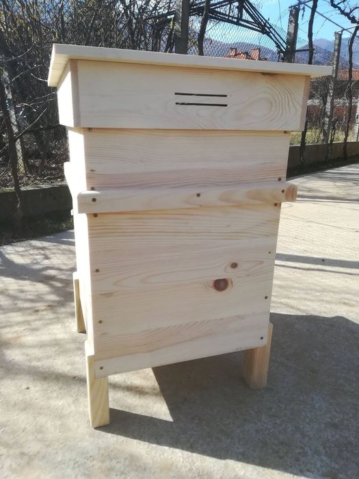 Кошери за пчели, пчелни кошери