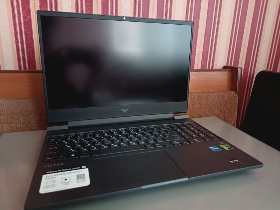 Ноутбук hp vihtus 15