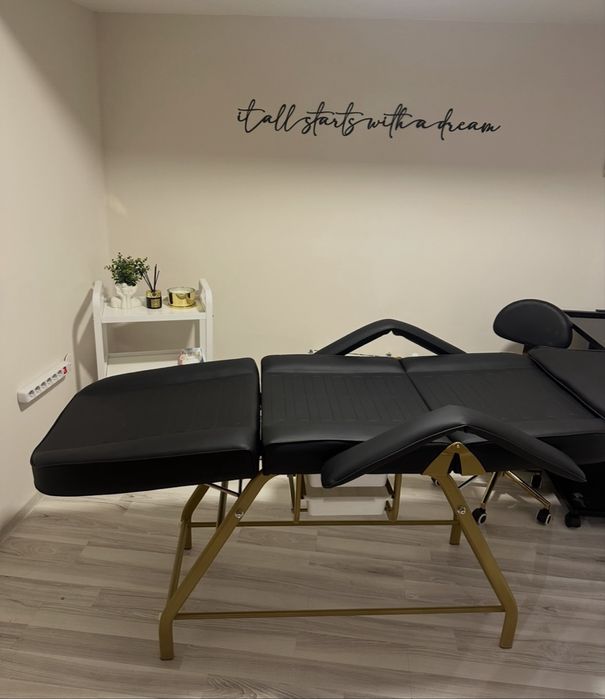 Дава се под наем  в Варна, Гранд Мол Варна -  кв.м за 150 € - Снимка #1