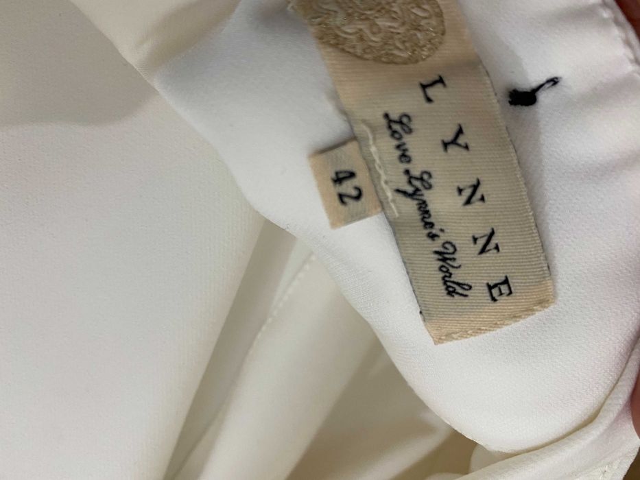 Дамска дантелена рокля L y n n e