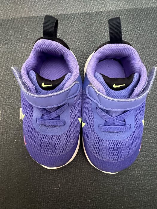 Детски маратонки Nike revolution