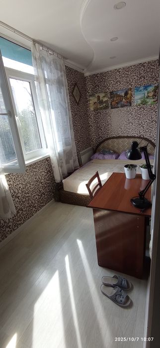 Продается 1 комнатная квартира на Кара Камыше 2/5,  42.5 КВ. М.