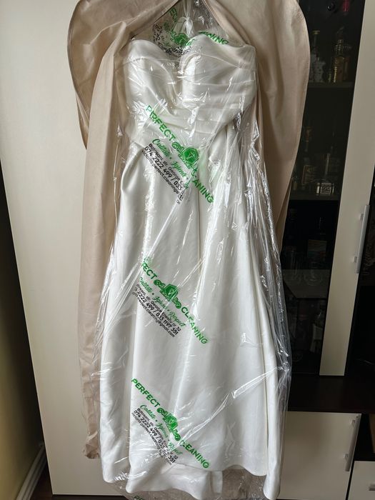Rochie de mireasă cu trenă