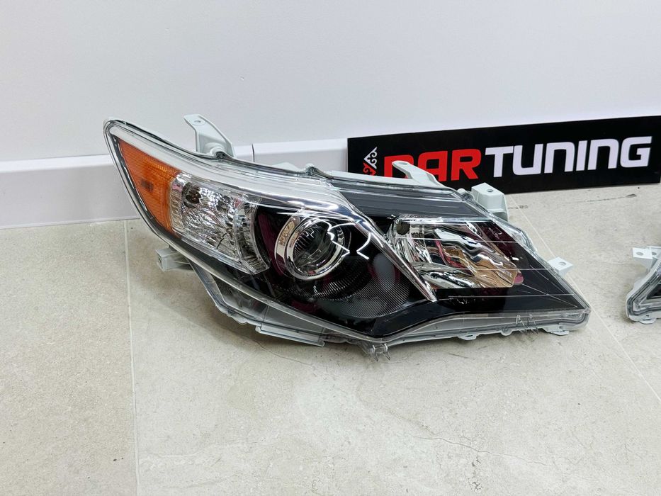 Передние фары Camry 50 SE