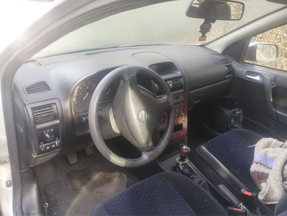 Vand Opel Astra 2001