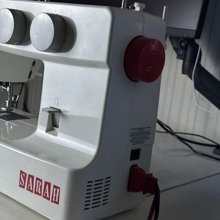 Швейная машинка Veritas