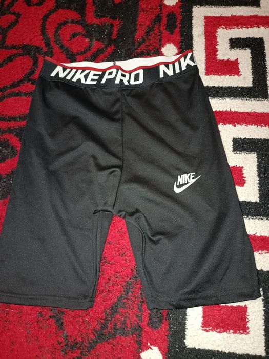 Vând colanti scurți sigila cusuta