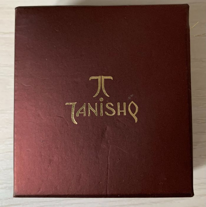 Набор из желтого золота 18 К с бриллиантами: Серьги и кулон