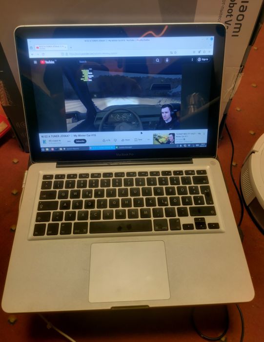 MacBook Pro 13” cu linux
