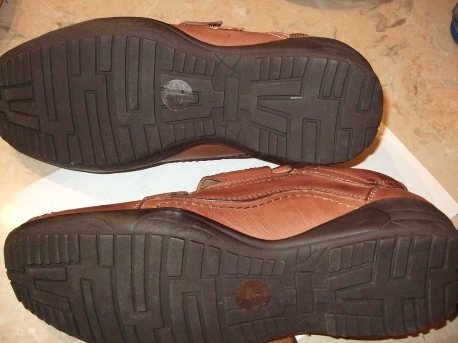 Pantofi Leonardo din piele