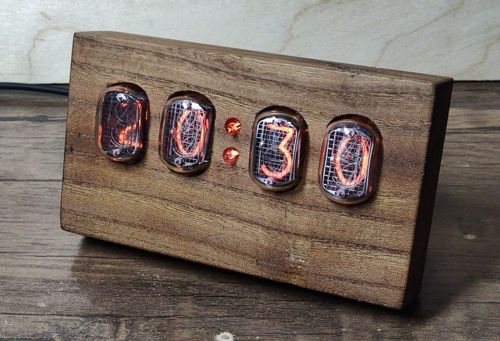 Часы на Газоразрядных Индикаторах