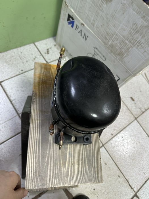 Компрессор от холодильника