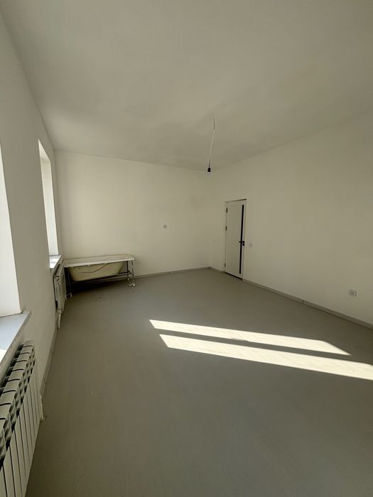 Продам квартиру на Сергели