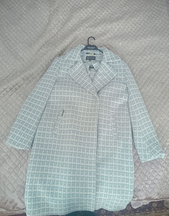 Продам пальто цена 16.000