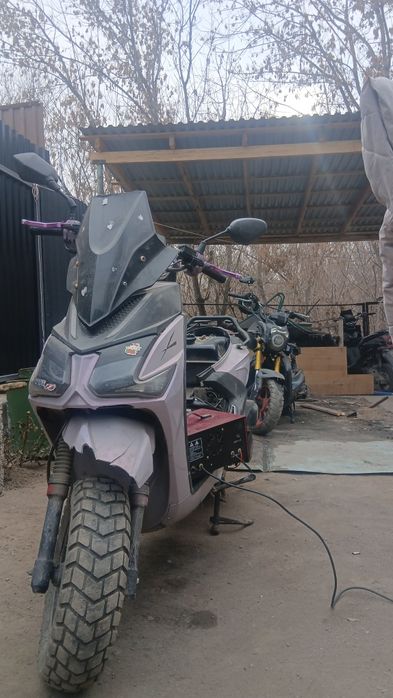 Продам  скутера  срочно