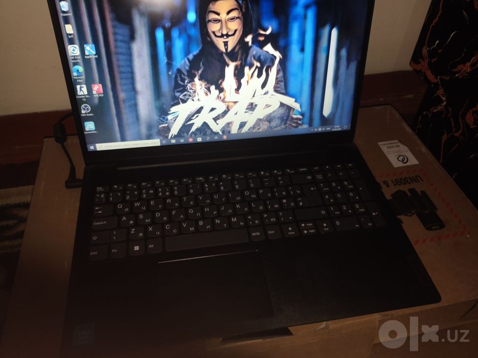 Noutbuk Lenovo holati yangi