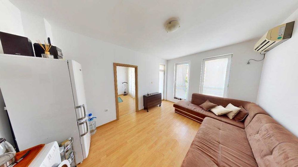 Продава се Двустаен апартамент в к.к. Слънчев бряг - 42 кв.м за 858 €/кв.м - Снимка #1