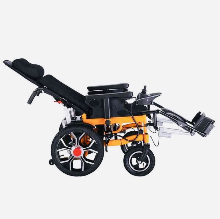 Электронная инвалидная коляска.