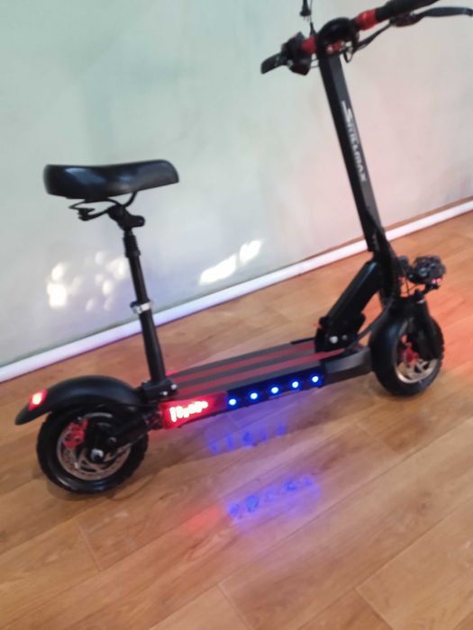 Продам электро самокат   SKILLMAX