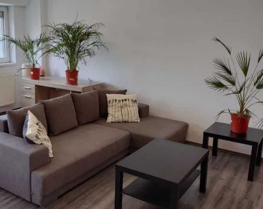 Дава се под наем Тристаен апартамент в Пловдив, Каменица 1 - 85 кв.м за 219.3 € - Снимка #1